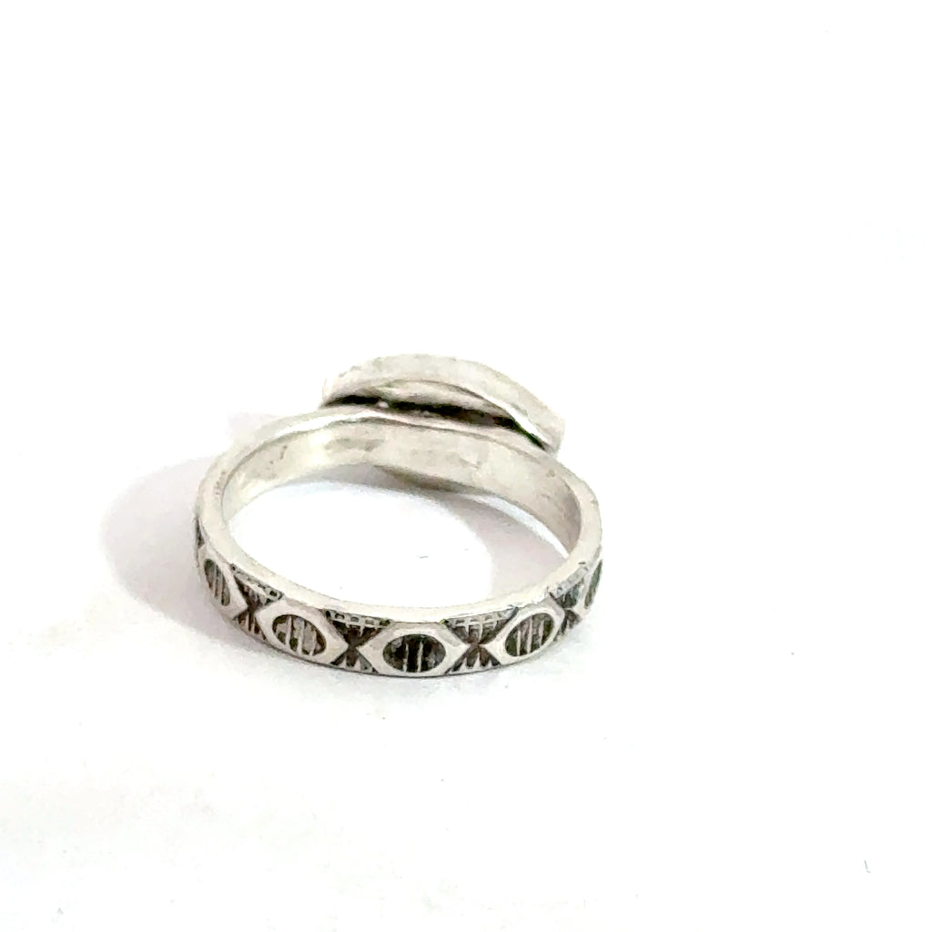 Evil‑Eye Mother‑of‑Pearl Ring on white, up close back view