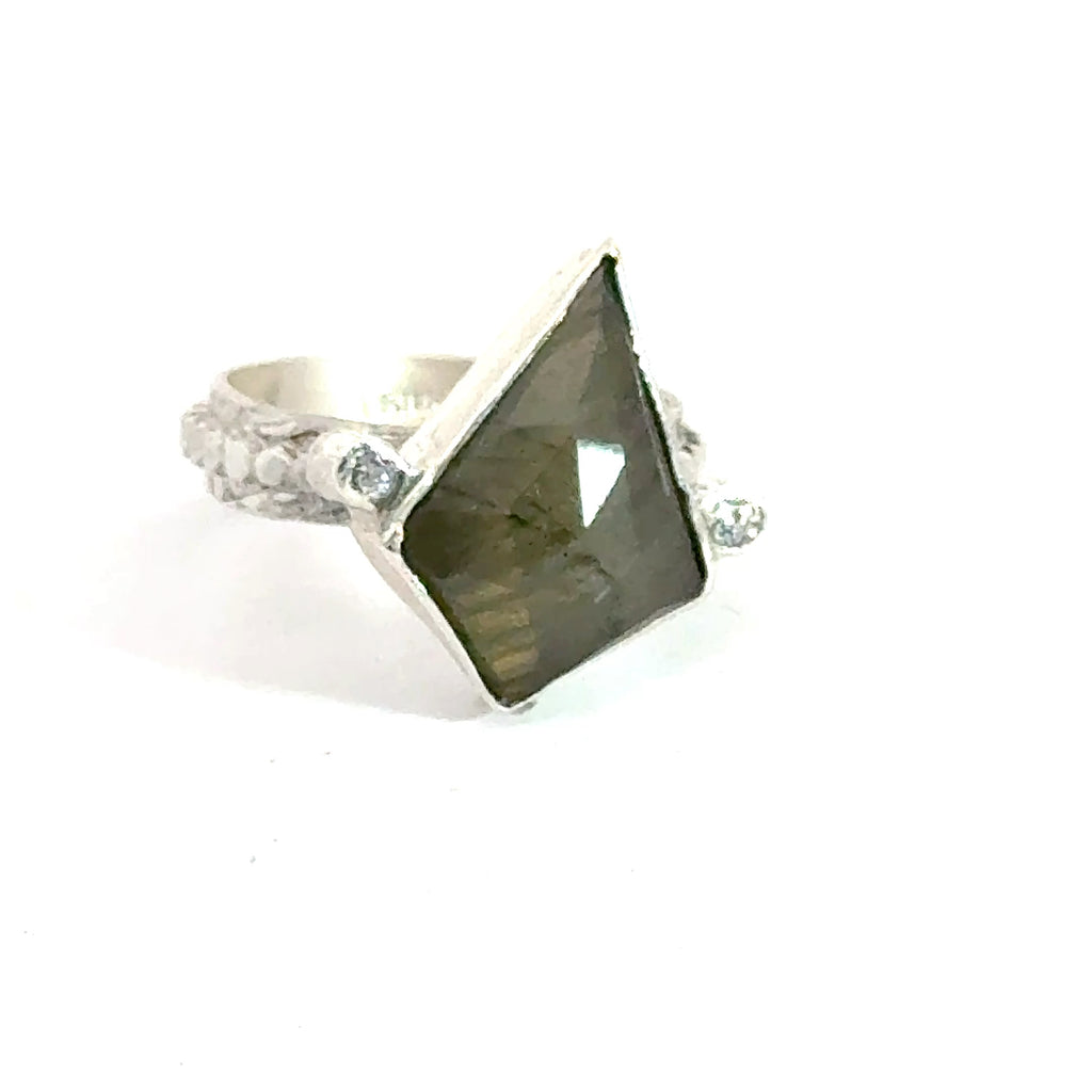 Labradorite Gemstone Ring on white center  front view