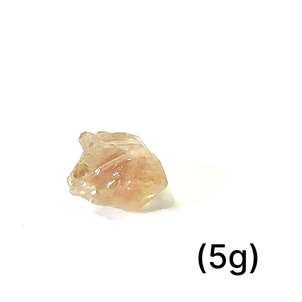Sunstone Raw Gemstone from Oregon (5g) on white front overview