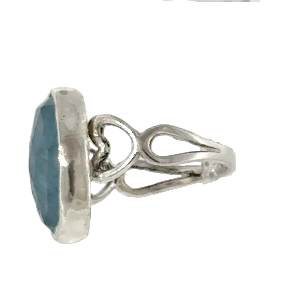 Aquamarine Gemstone Sterling Silver Ring size 7.25