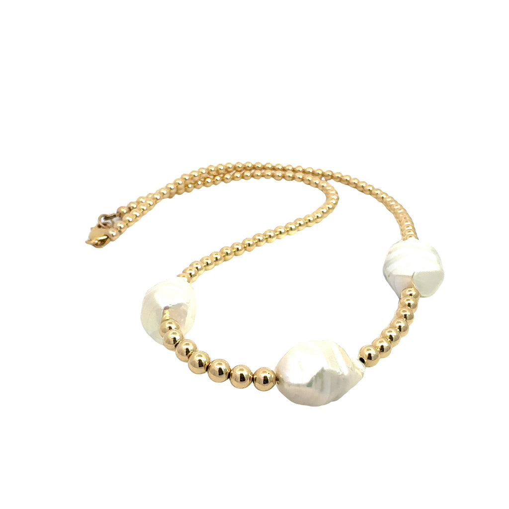 Water Baroque Pearl Necklace on white center overview
