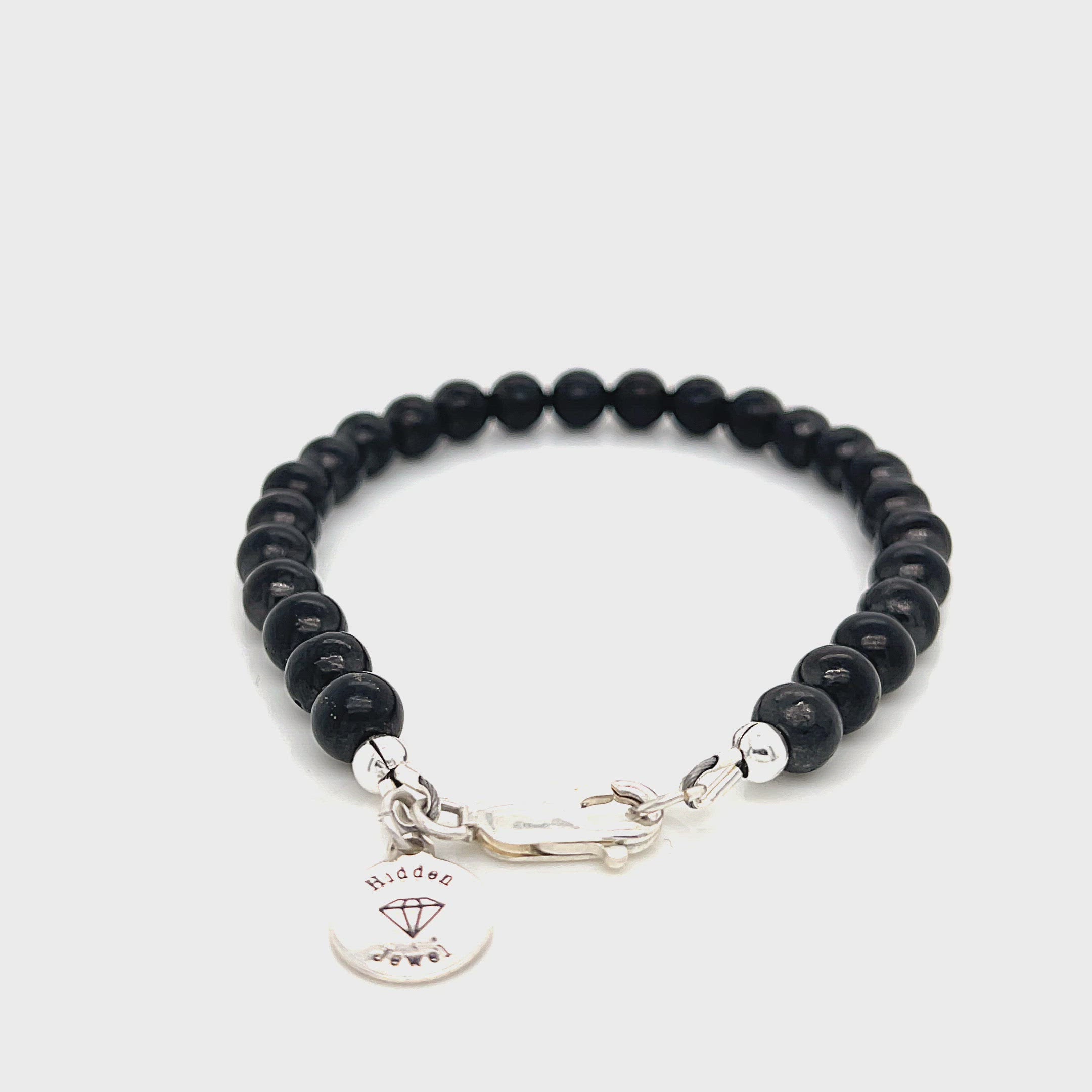 Shungite gemstone stone bracelet, size 7