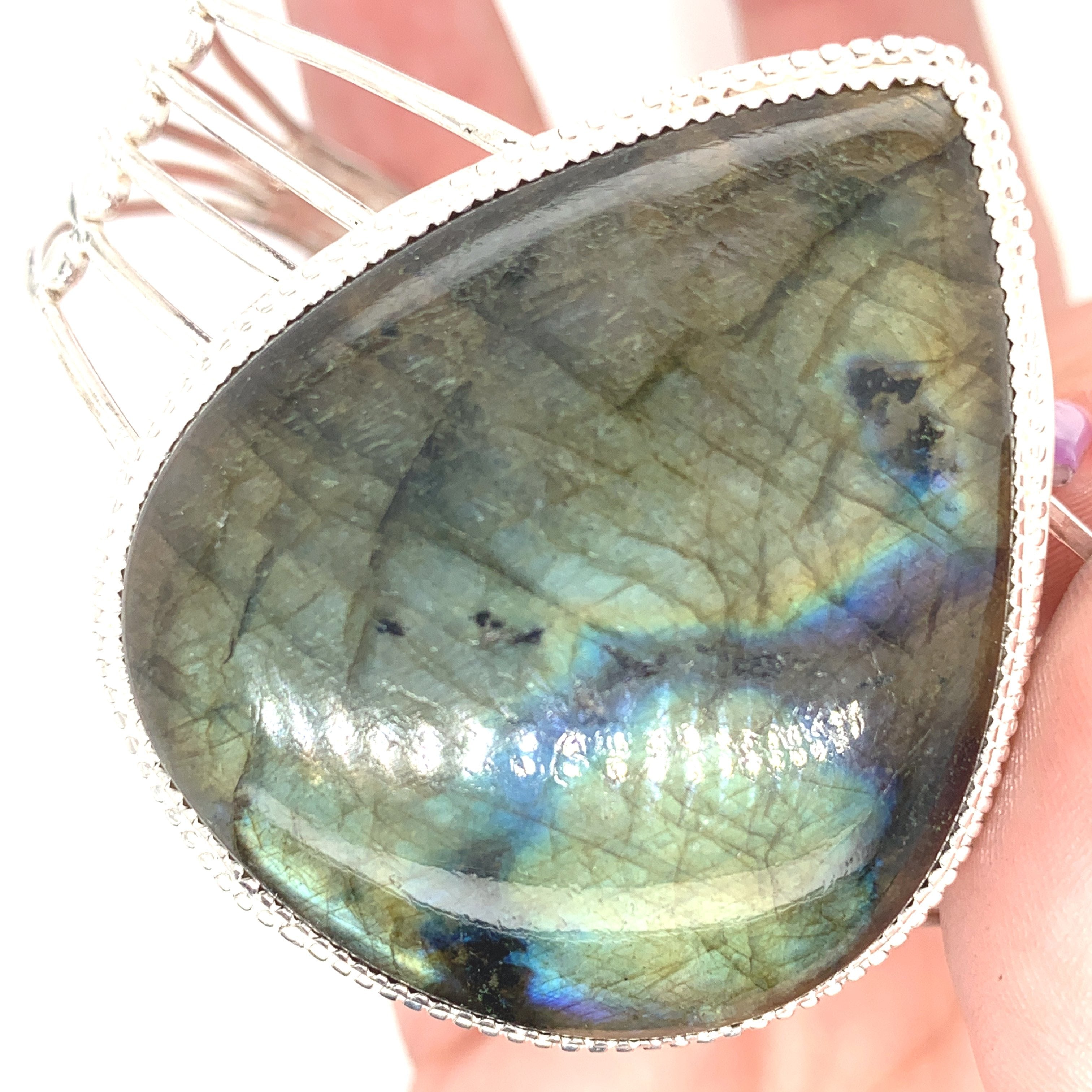 Labradorite gemstone Bangle , Sterling Silver bangle, size 7, Healing Stone jewelry
