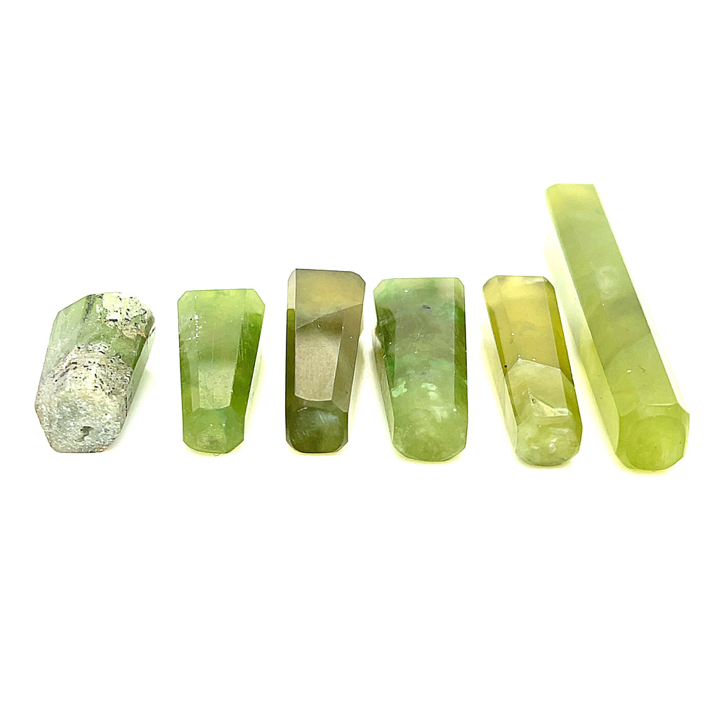 Peridot gemstone Points