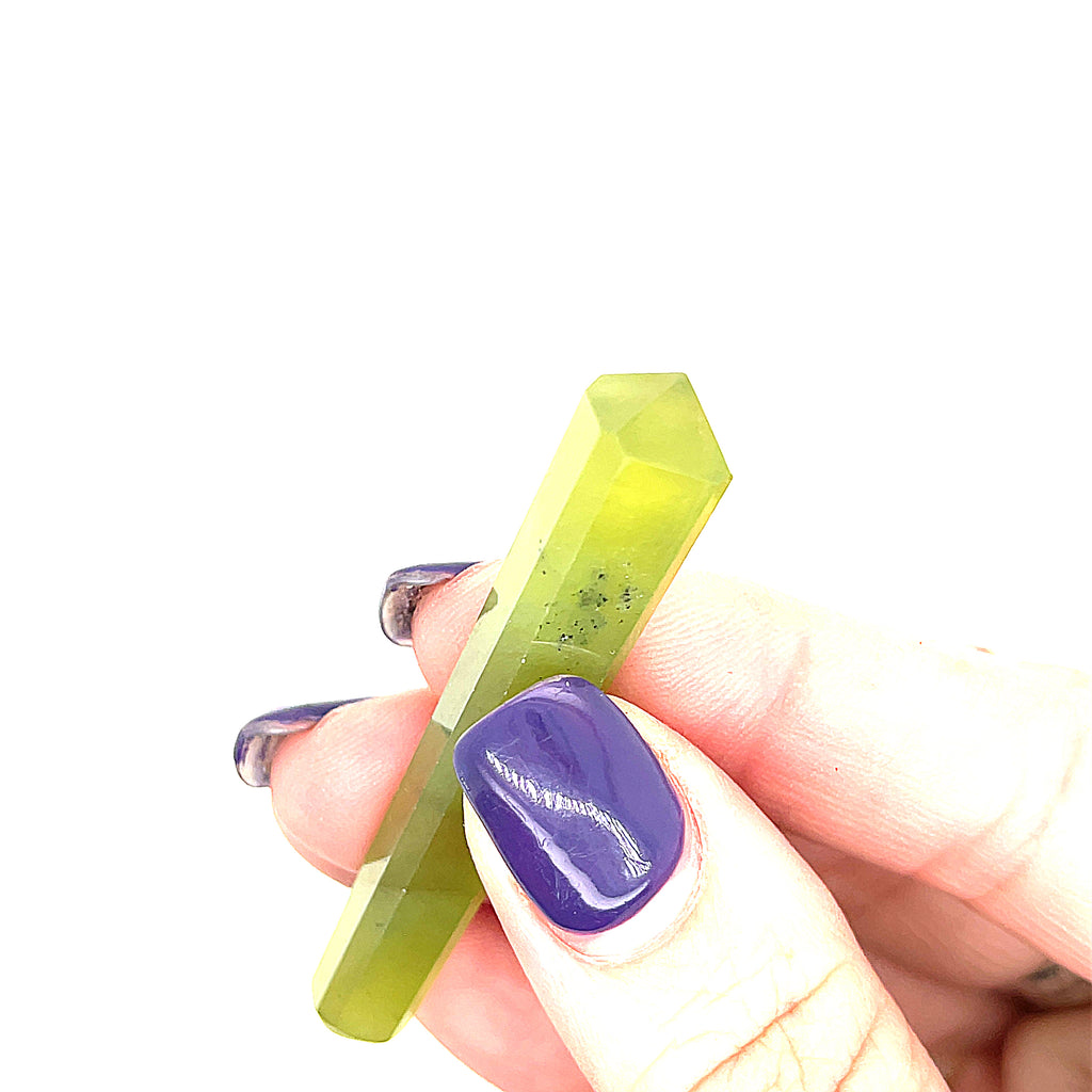Peridot gemstone Points