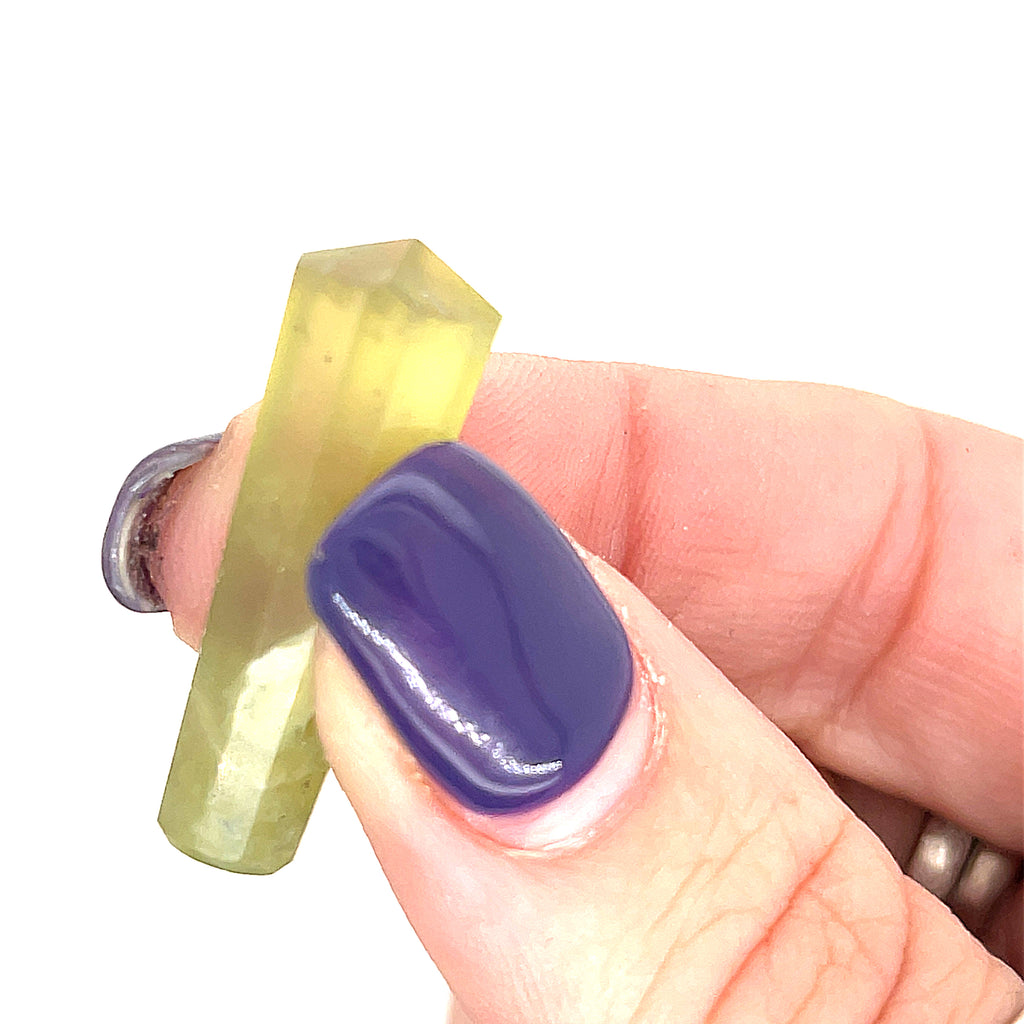 Peridot gemstone Points