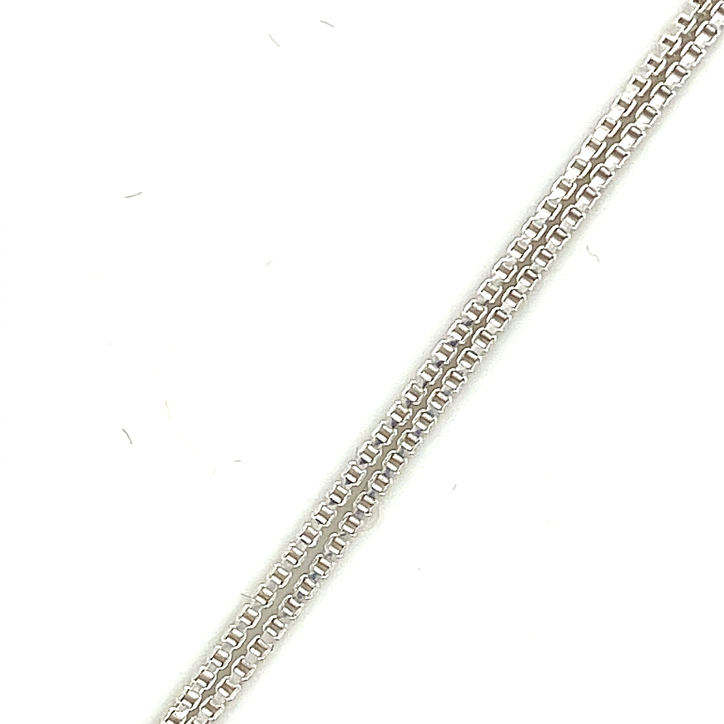 Chain necklaces