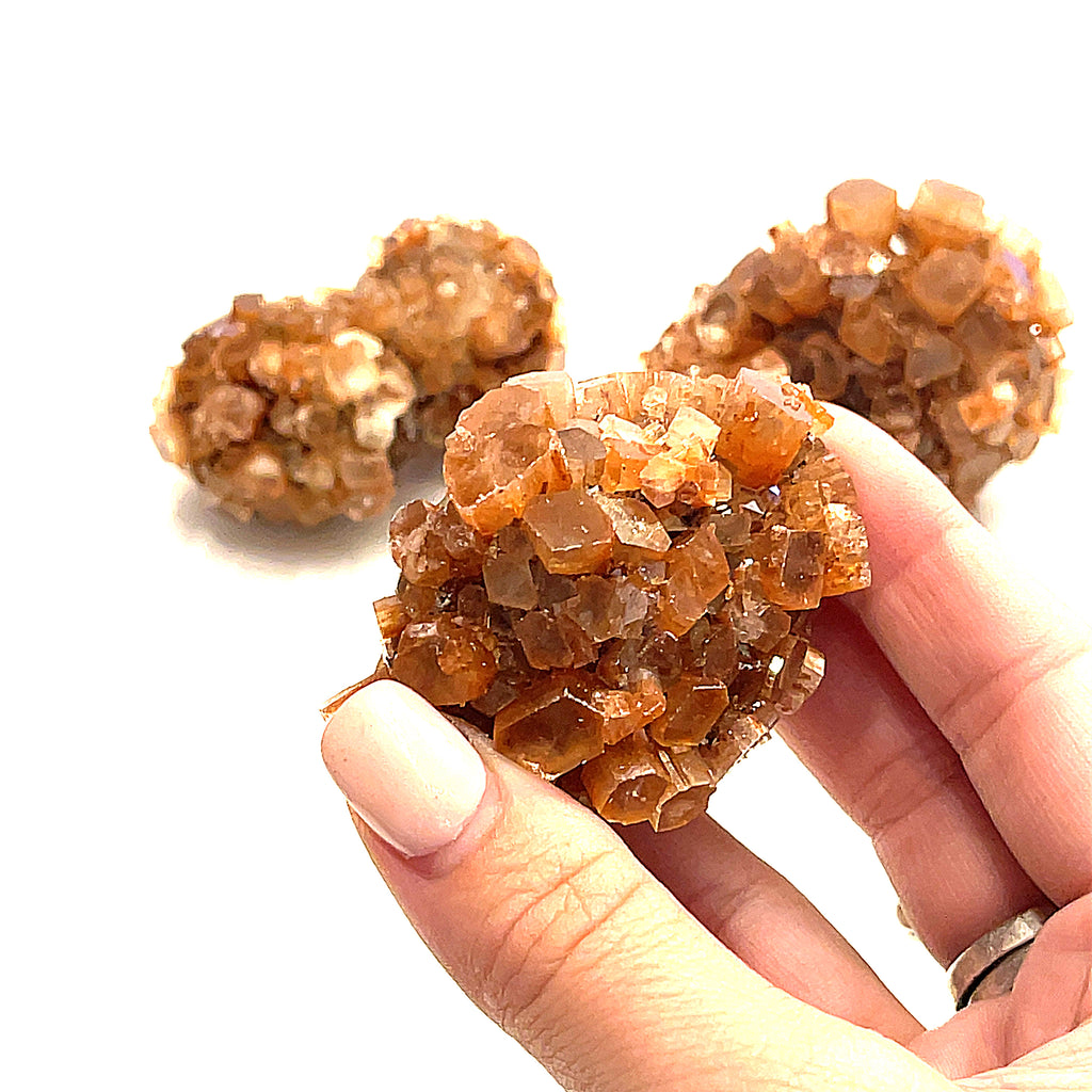 Aragonite, Sputnik,  Star Cluster Raw gemstone