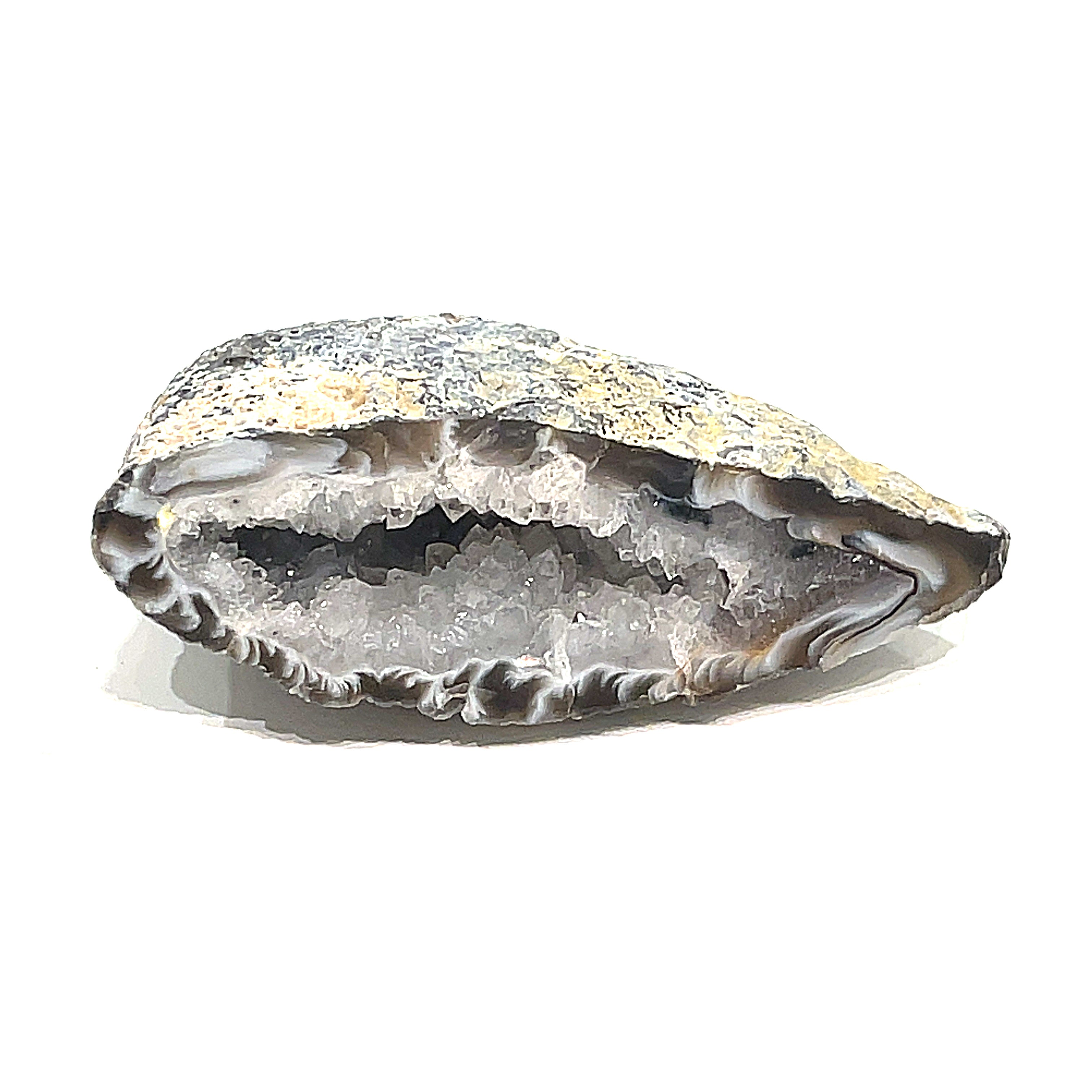 Dugway Agate Geodes Raw gemstone