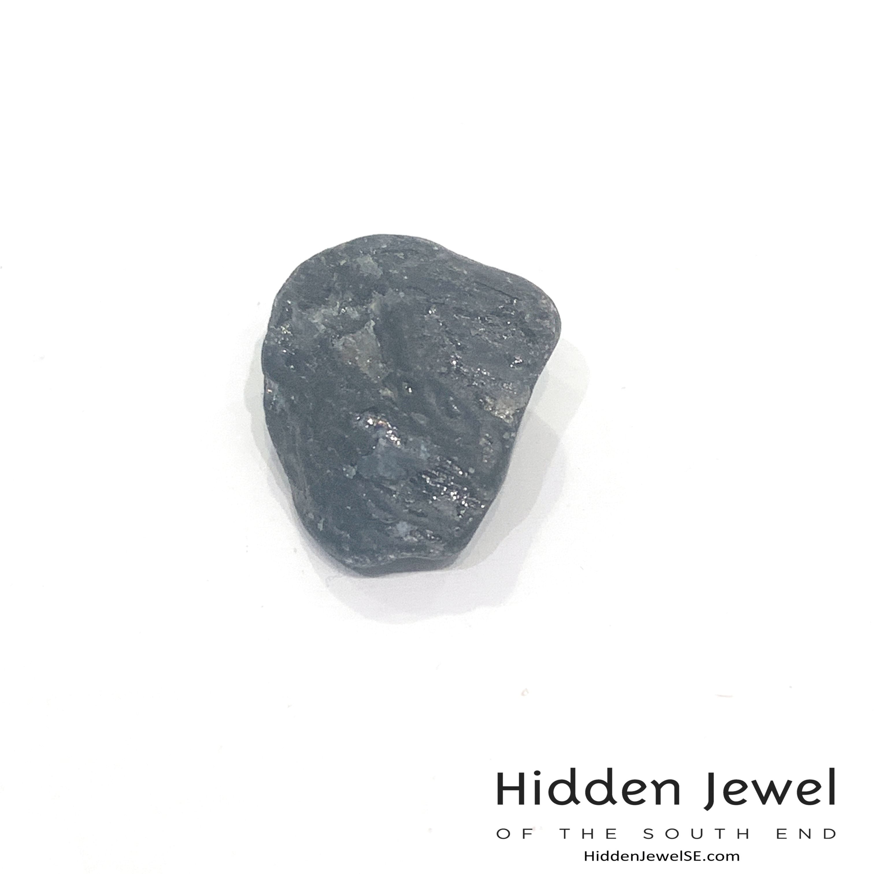 Sapphire , blue Raw gemstones