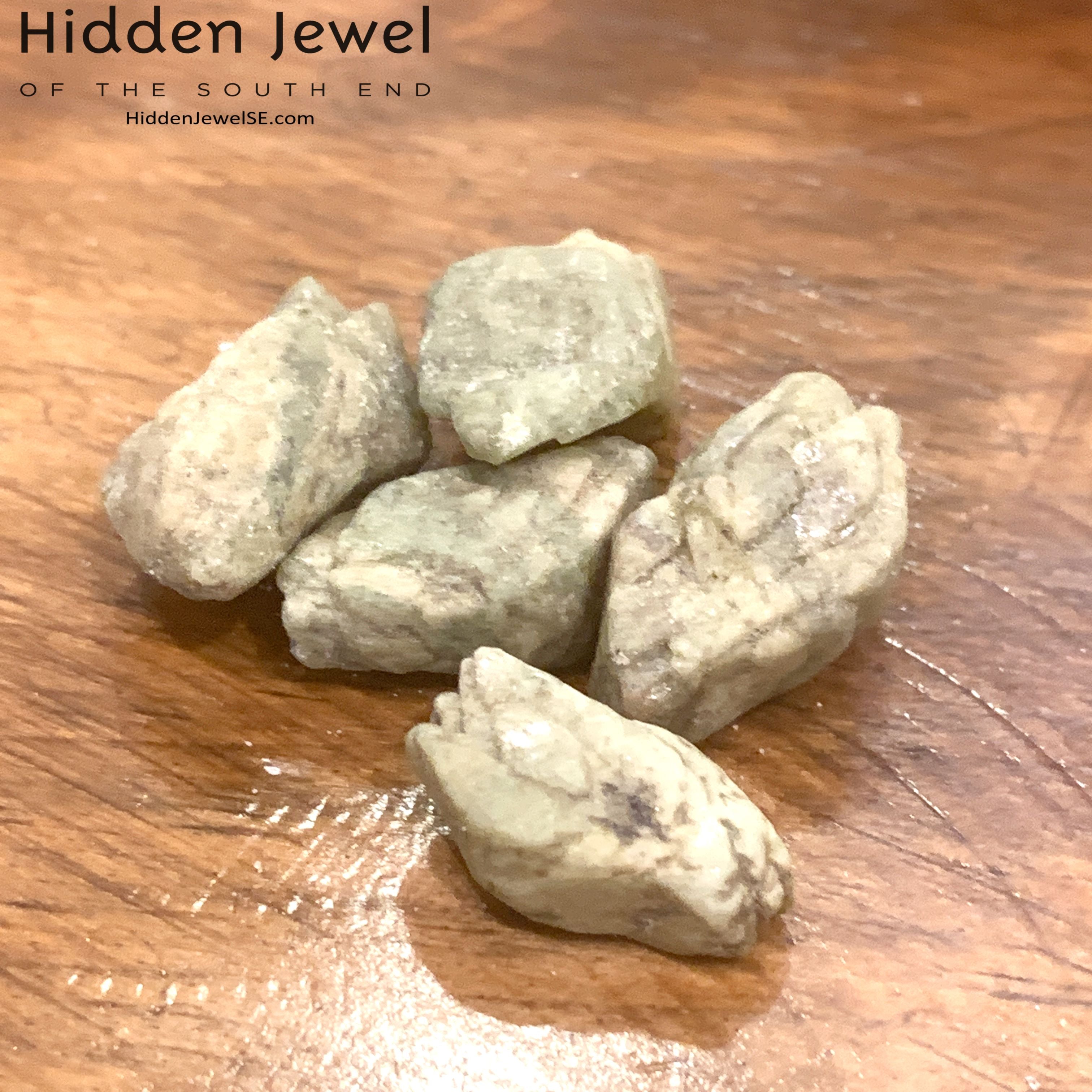 Green Heulandite Raw gemstones