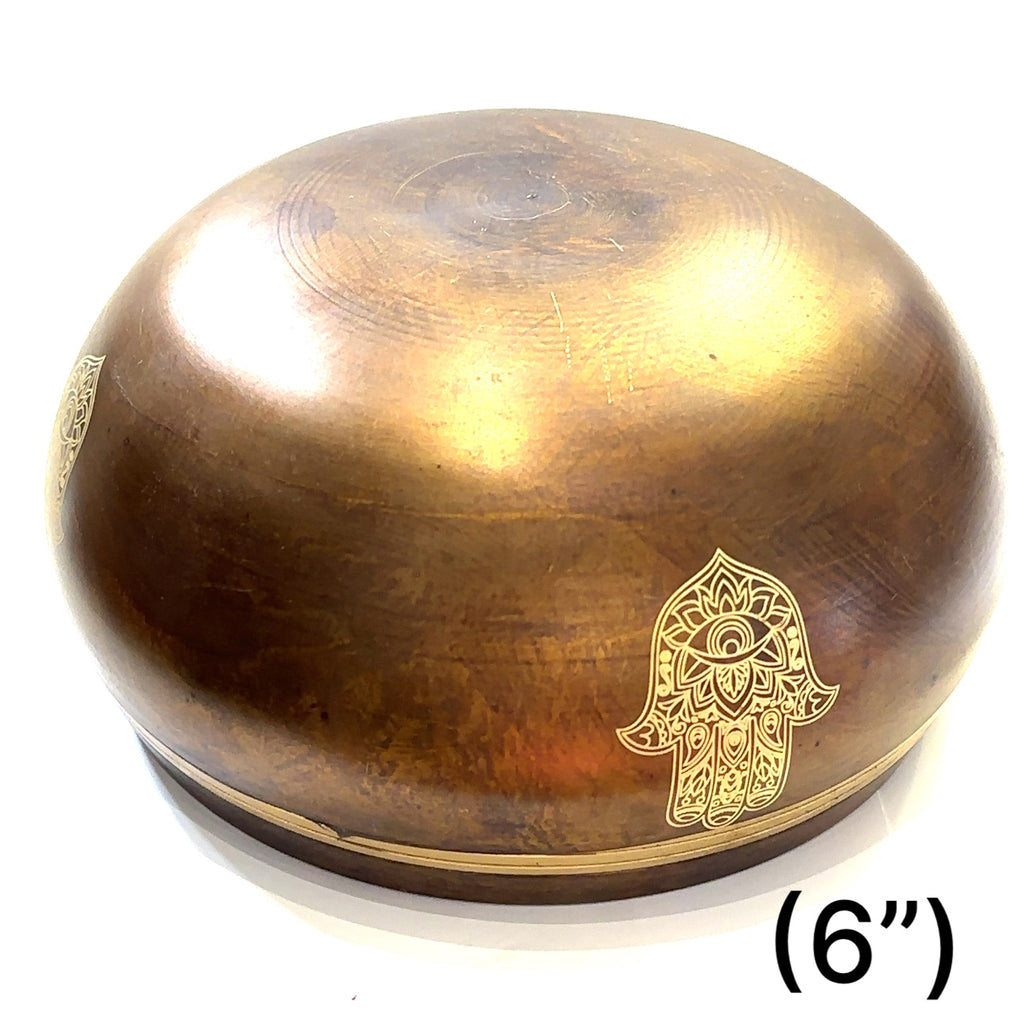 Hand‑selected Himalayan singing bowl for sound healing and chakra balancing" siging bowl Humza bottom view 