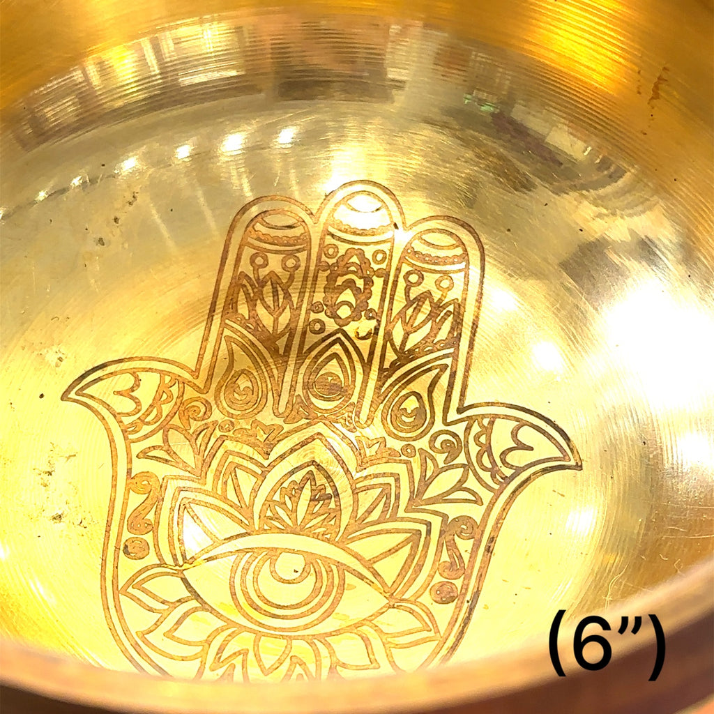 Hand‑selected Himalayan singing bowl for sound healing and chakra balancing" siging bowl Humza insdie bowl view 