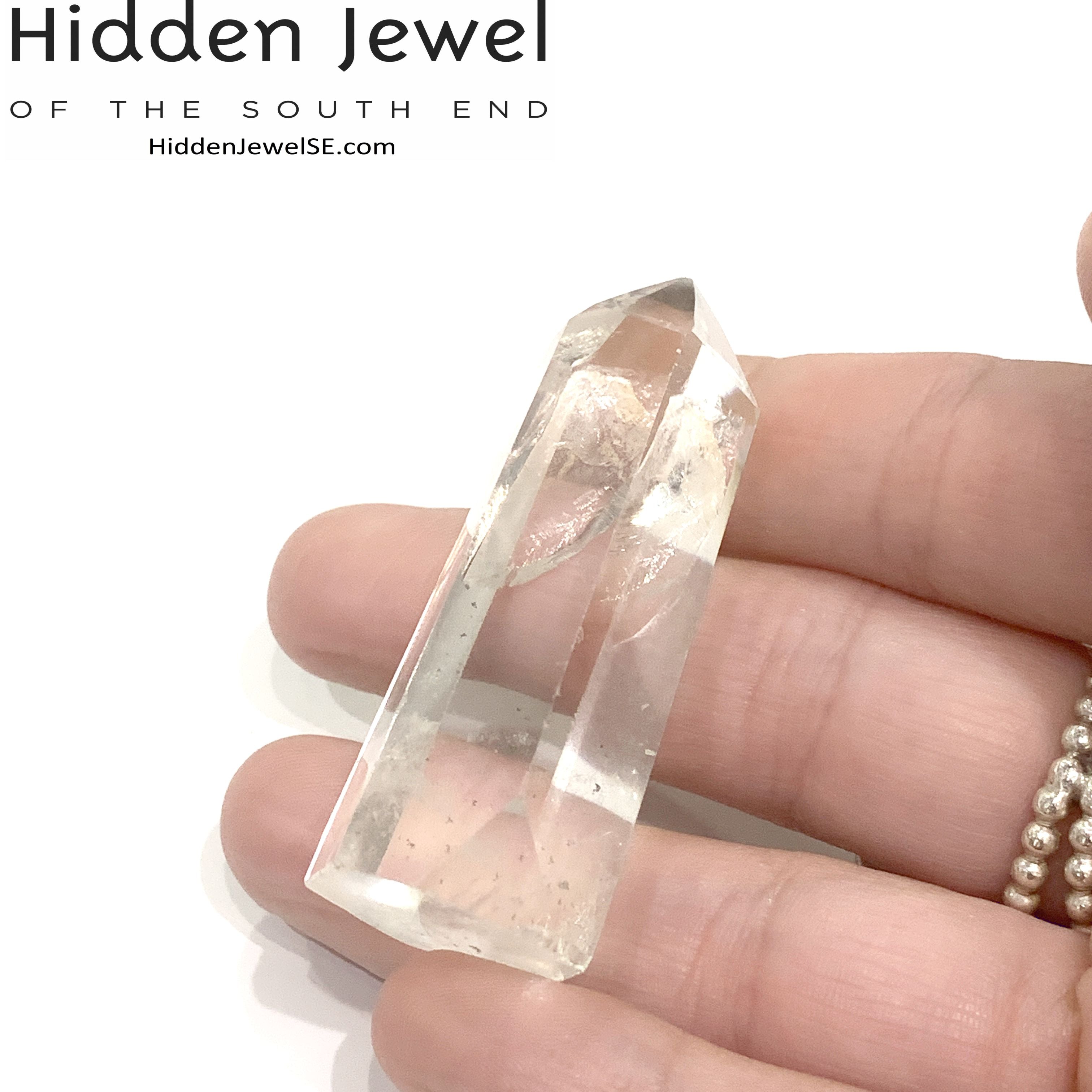 Clear quartz Gemstone Tower