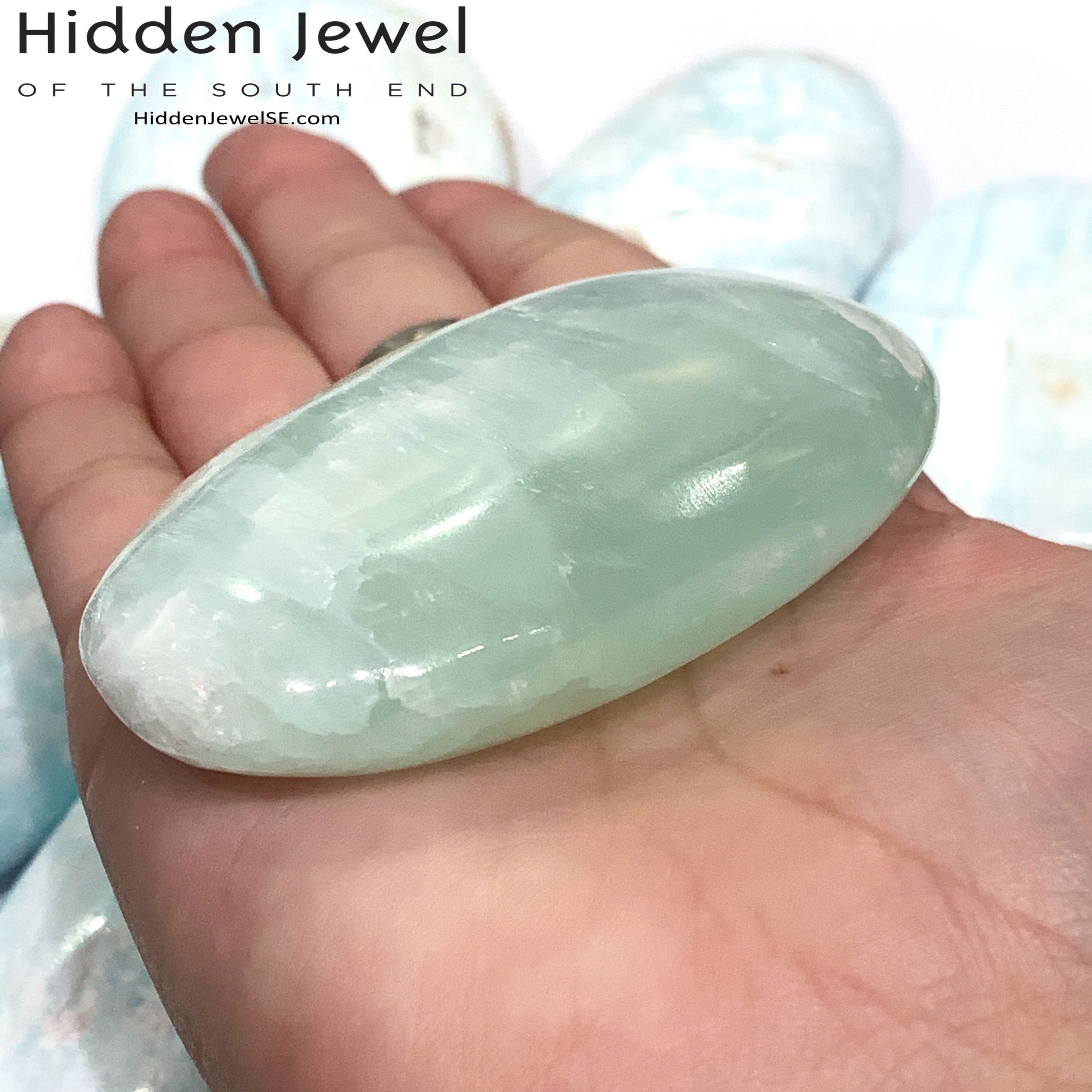 Caribbean Blue Calcite Palm Stone