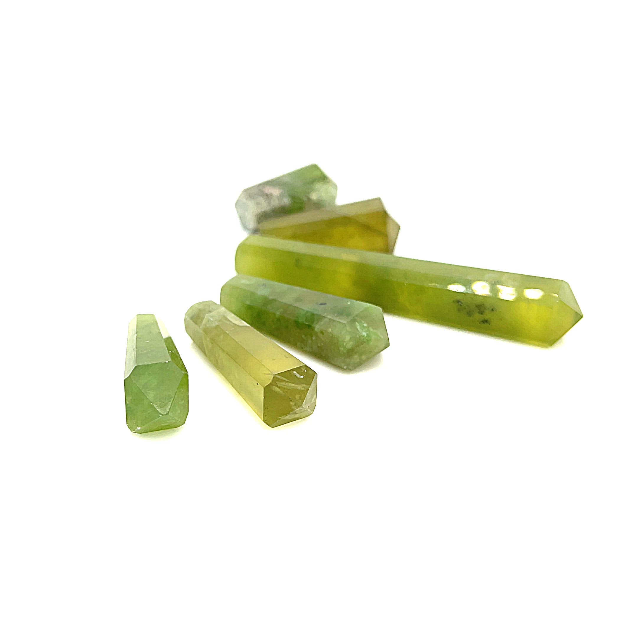 Peridot gemstone Points