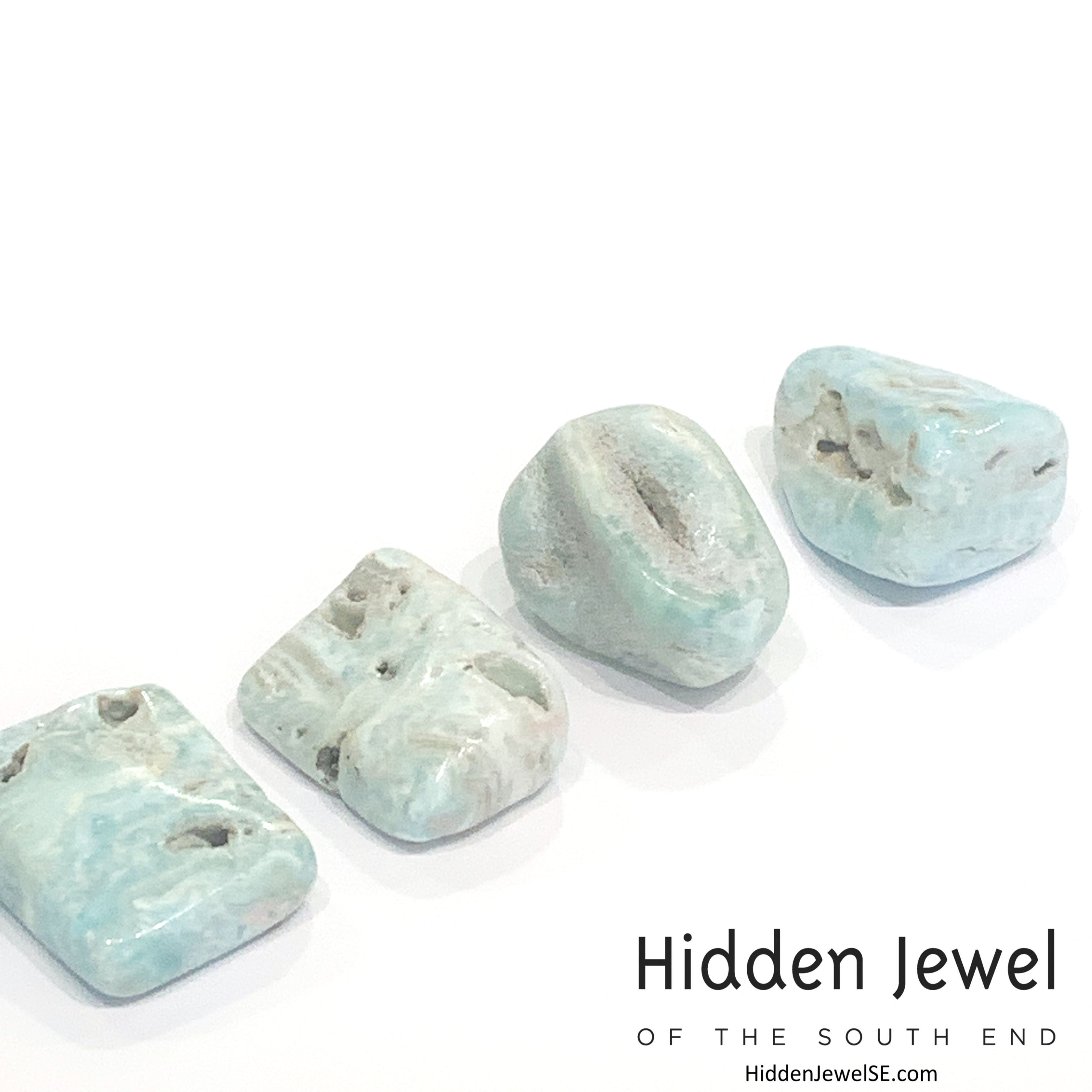 Calcite Blue Caribbean gemstone tumbled