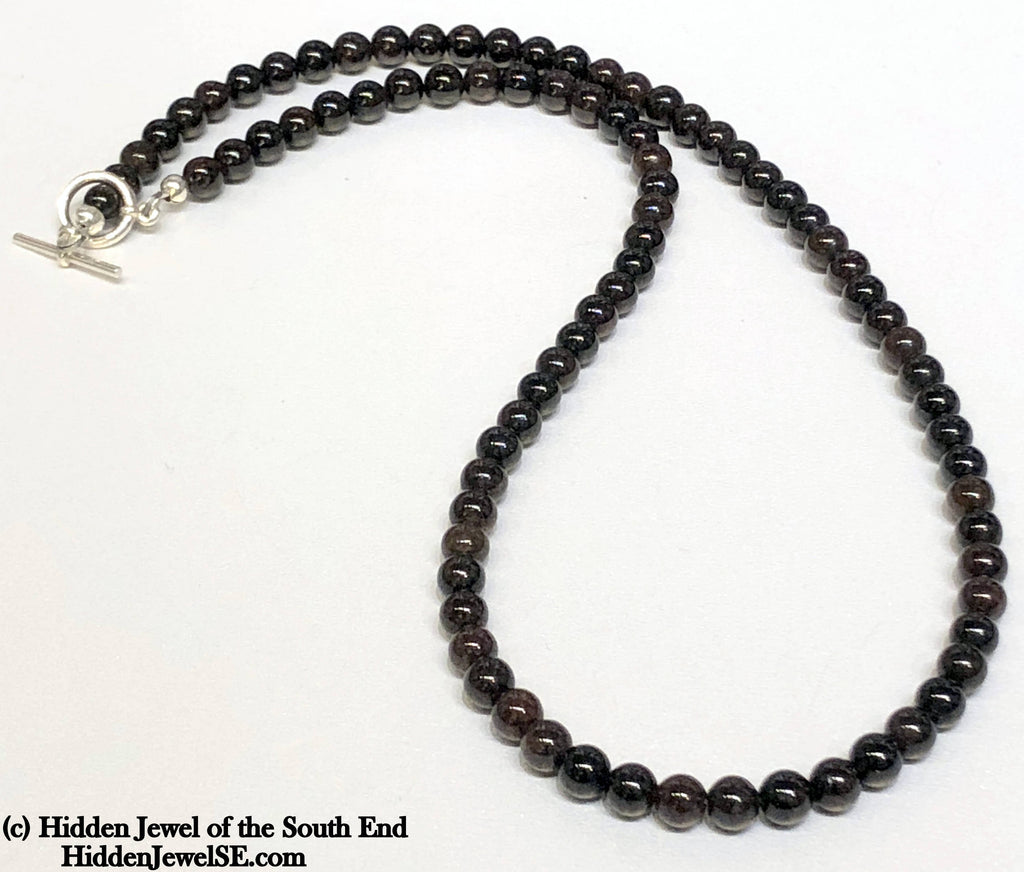 Garnet gemstone necklace w/ sterling toggle clasp 19" long
