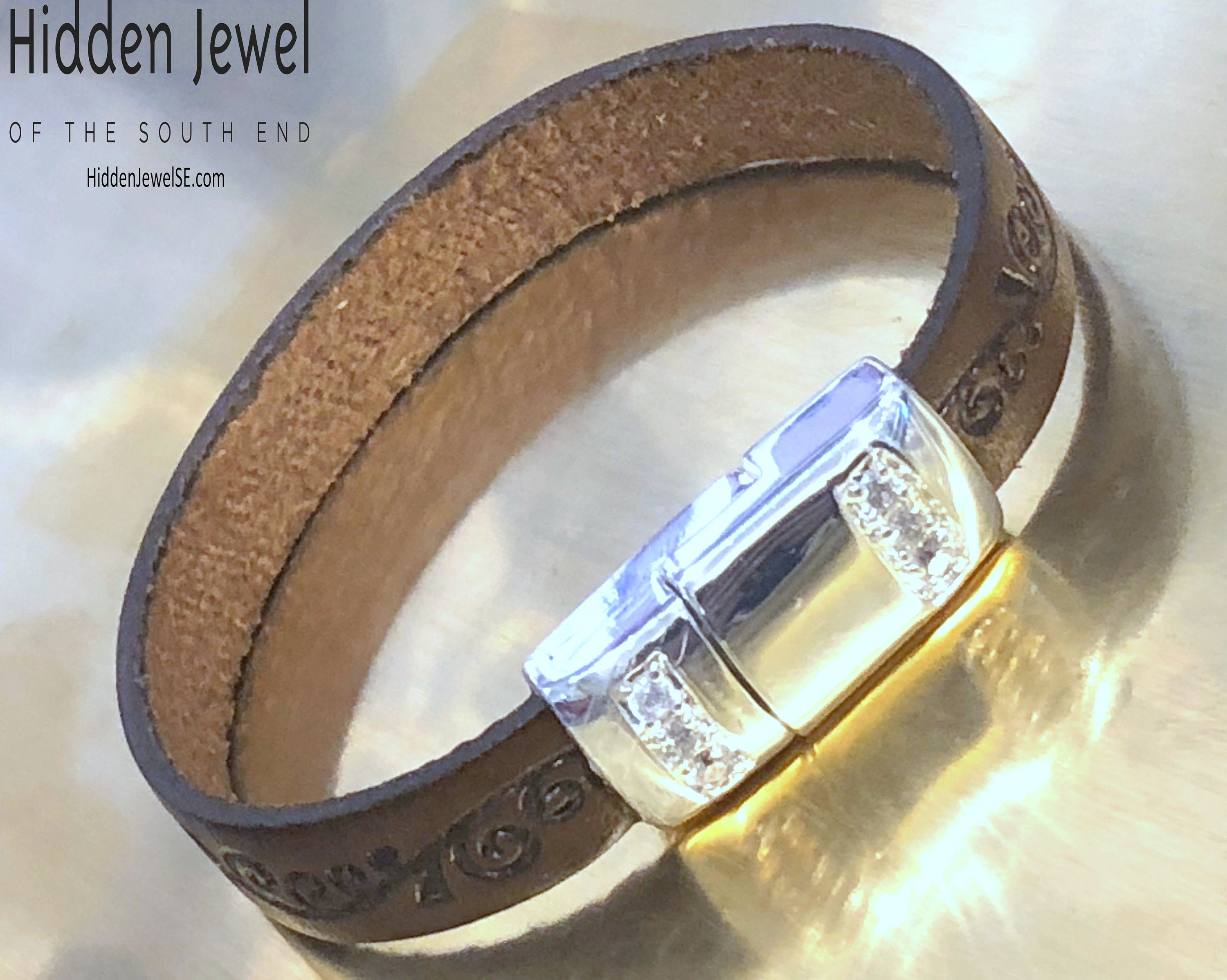 Patterned brown wrapped Leather flat bangle Bracelet size 7