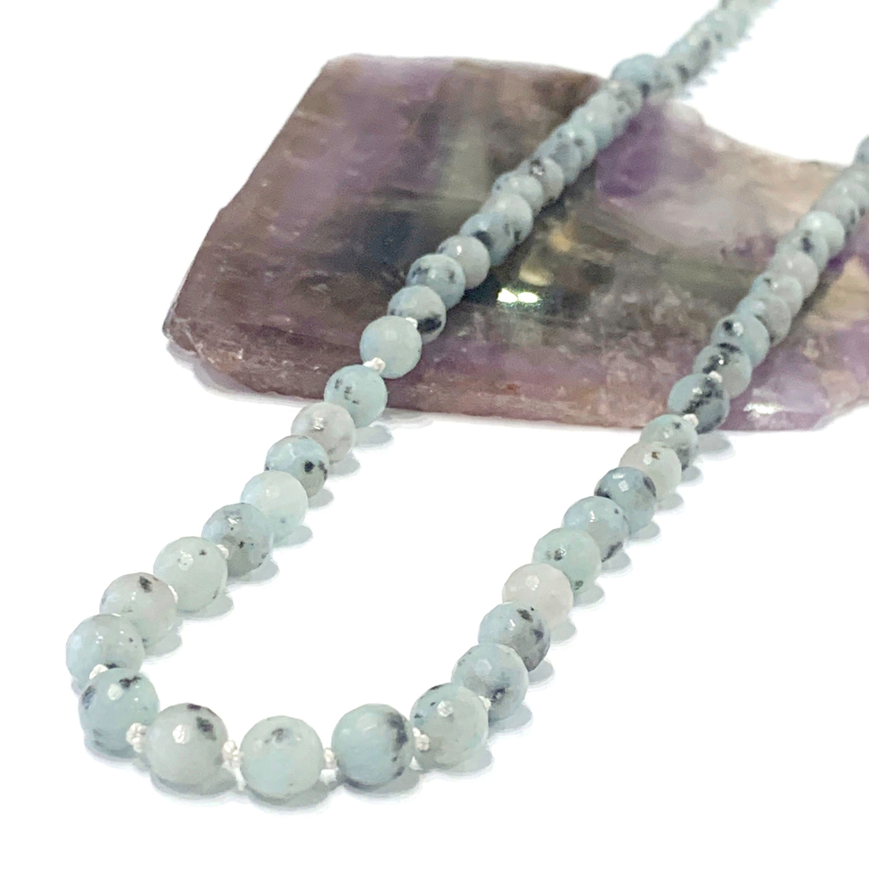 Kiwi Jasper knotted necklace