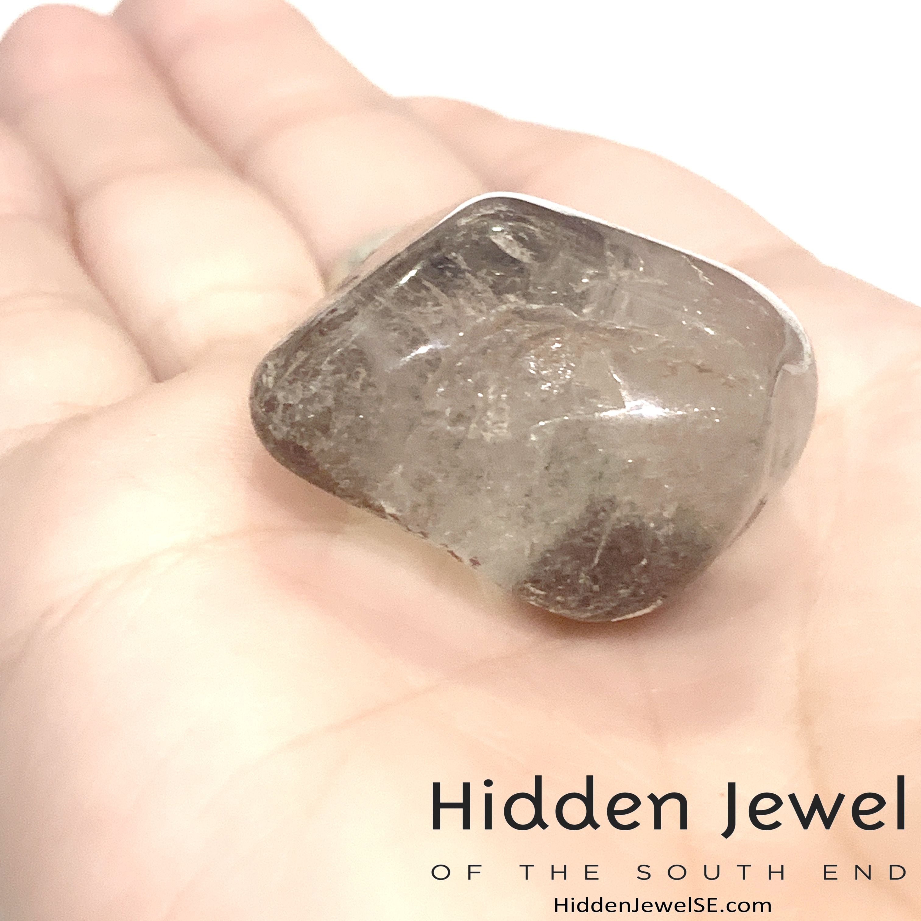 Garden Quartz (Lodilite) Gemstones